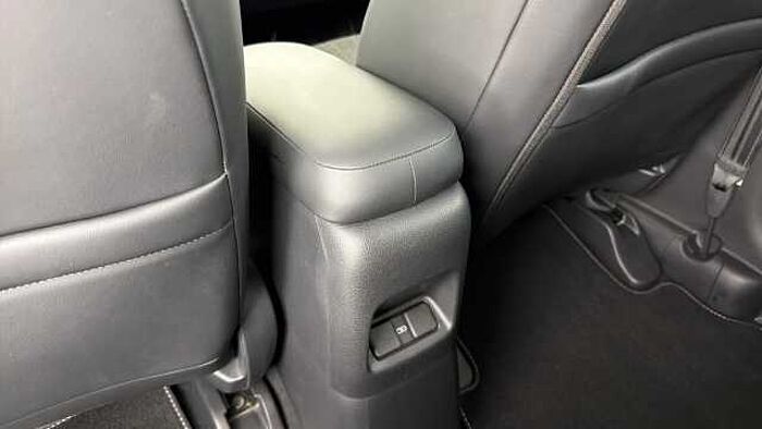Honda Jazz Hybrid 1.5 h i-MMD Advance Hatchback 5dr Petrol Hybrid eCVT Euro 6 (s/s) (122 ps) 
