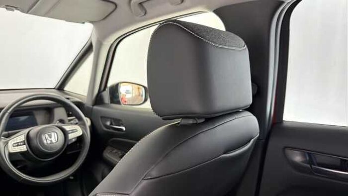 Honda Jazz Hybrid 1.5 h i-MMD Advance Hatchback 5dr Petrol Hybrid eCVT Euro 6 (s/s) (122 ps) 