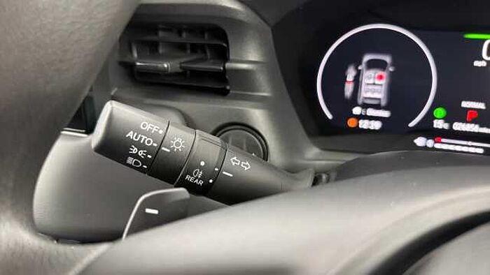 Honda HR-V Hybrid 1.5 h i-MMD Elegance SUV 5dr Petrol Hybrid CVT Euro 6 (s/s) (131 ps) 