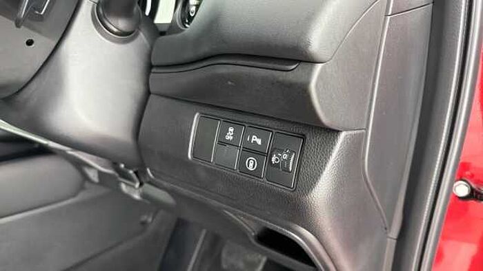 Honda HR-V Hybrid 1.5 h i-MMD Elegance SUV 5dr Petrol Hybrid CVT Euro 6 (s/s) (131 ps) 