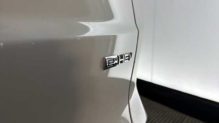 Honda CR-V Hybrid 2.0 h i-MMD Elegance SUV 5dr Petrol Hybrid eCVT 4WD Euro 6 (s/s) (184 ps) 