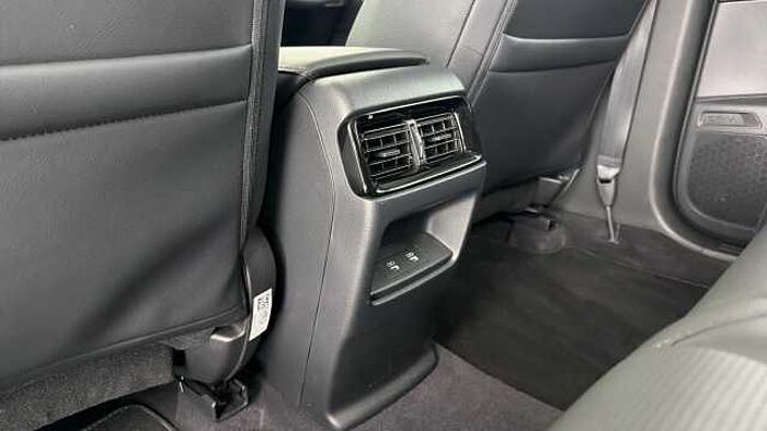 Honda CR-V Hybrid 2.0 h i-MMD Elegance SUV 5dr Petrol Hybrid eCVT 4WD Euro 6 (s/s) (184 ps) 