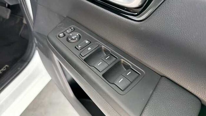 Honda CR-V Hybrid 2.0 h i-MMD Elegance SUV 5dr Petrol Hybrid eCVT 4WD Euro 6 (s/s) (184 ps) 