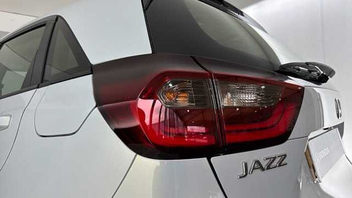 Honda Jazz Hybrid 1.5 h i-MMD Elegance Hatchback 5dr Petrol Hybrid eCVT Euro 6 (s/s) (122 ps) 