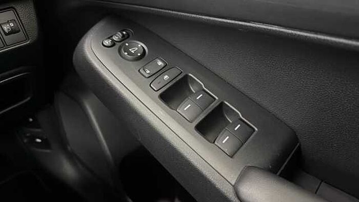 Honda HR-V Hybrid 1.5 h i-MMD Elegance SUV 5dr Petrol Hybrid CVT Euro 6 (s/s) (131 ps) 